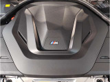 【ご納車前点検】BMW認定中古車は100項目の箇所を徹底的にチェック致します。機械的な箇所や電気系、コンピューターなどをご納車前に点検し、交換基準に達した部品は全て新品に修理返品した後にご納車致します。