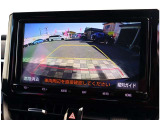 『1台』のお車に対して、3名体制で日々議論を重ね仕入れを行っております。