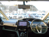 セレナ 1.2 e-POWER XV エアロ