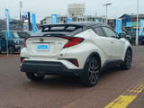 C-HR ハイブリッド 1.8 S GR スポーツ 