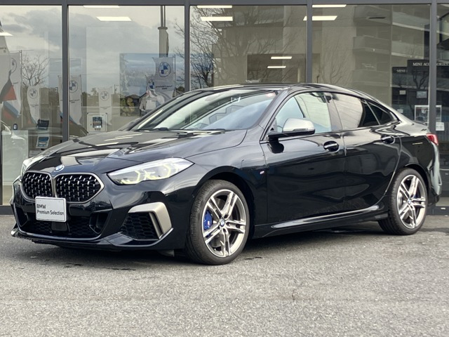 2シリーズクーペ M235i M235i xドライブ 4WD