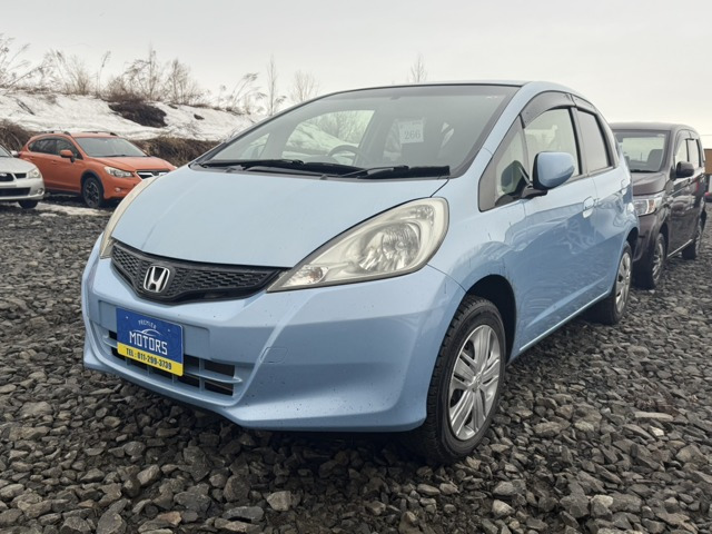フィット 1.3 G スマートセレクション ファインスタイル 4WD 自社分割/10年保証