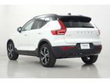 XC40 B4 AWD Rデザイン 4WD 