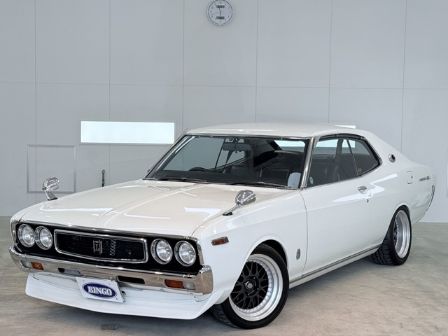 ローレル  SGL 5MT 3000CC ニスモ44パイ