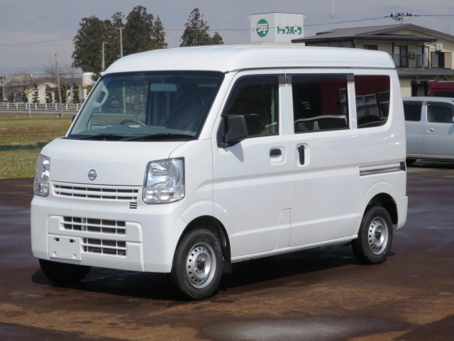 NV100クリッパー DX GLパッケージ ハイルーフ 4WD 