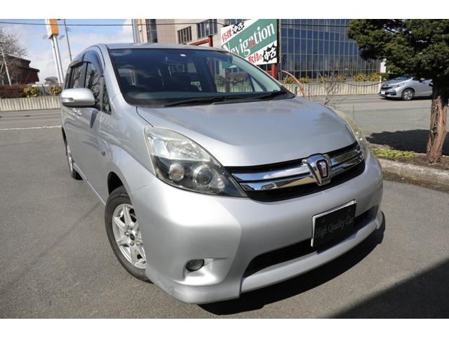 アイシス 1.8 プラタナ 4WD 