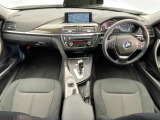 3シリーズツーリング 320i ラグジュアリー 