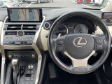 NX 300h バージョンL 4WD 本革シート
