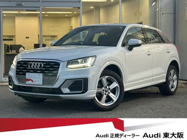 Q2 1.0 TFSI スポーツ 