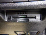 ETC車載器付きです。高速道路の料金所もスムーズに通過できます。