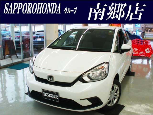 フィット  ベーシック 4WD