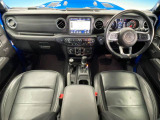 ラングラー アンリミテッド サハラ スカイワンタッチパワートップ 4WD 