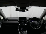 見通しのよいすっきりとした視界で、誰でも運転しやすいです。運転のしやすさは疲れにくさにも繋がりますよ♪