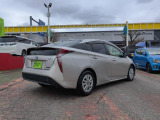 プリウス 1.8 S セーフティ プラス 