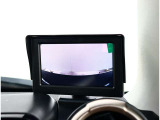 弊社でお車をご購入頂いたお客様は、一部車種を除いて【オイル交換永久無料】となっております。※詳細はスタッフまでお問合せ下さい。