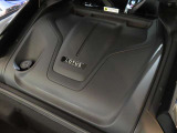 AMG製M139直噴エンジンを搭載。ロータスの専用マッピングを採用し365PS(カタログ値)を発生、ロータス史上最もパワフルな4気筒エンジンです。低排出量で卓越した性能を発揮します。