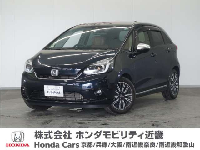 フィット  1.3 リュクス