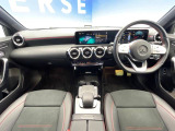 Aクラスセダン A200d AMGライン