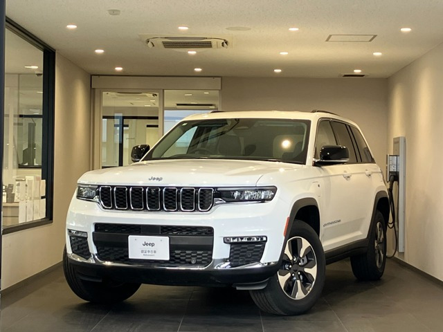 グランドチェロキー リミテッド 4xe 4WD 