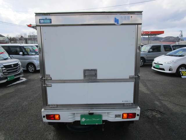 ダイハツ ハイゼットトラック 移動販売車 冷凍冷蔵 ショーケース