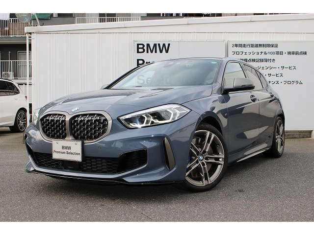 1シリーズ M135i xドライブ 4WD 