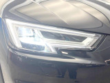 ●LEDハイビームが多数独立で存在し、ハイビーム時に対向車や前方を走る車の部分をロービームに切り替えが可能!!