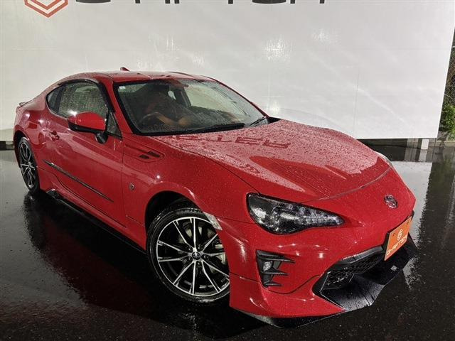 86 2.0 GT R1登録TRDエアロ4本出マフラーETCナビ