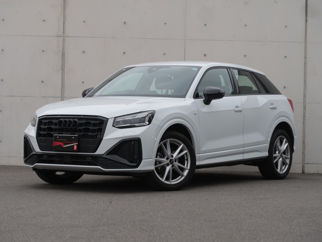 Q2 35 TFSI Sライン 