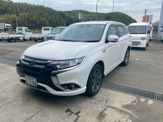 アウトランダーPHEV 2.0 G セイフティパッケージ 4WD 