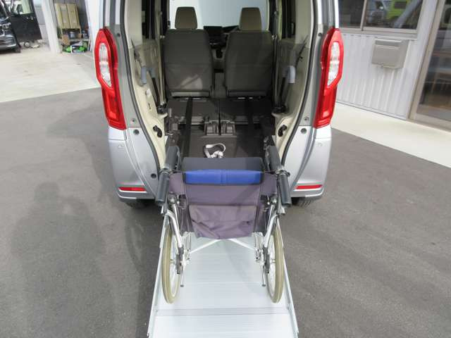 ホンダ N-BOX G スロープ ホンダセンシング 車いす専用装備装着