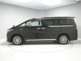 アルファード ハイブリッド 2.5 G Fパッケージ E-Four 4WD 