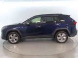 RAV4 2.5 ハイブリッド G E-Four 4WD 