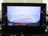 バックガイドカメラ付きで車庫入れもらくらくです。