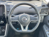 【ステアリングスイッチ】運転中、前方から目線をそらすことなく、オーディオ等の操作が可能な便利機能!安心&快適なドライブを演出してくれます♪