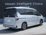セレナ 1.2 e-POWER ハイウェイスター V 
