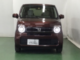 LEDヘッドライトを装備しています。LEDヘッドライトはとても明るく、雨の日や夜間走行も安全・安心です。オートライトコントロール付きで周囲の明るさに応じて自動で点灯・消灯します