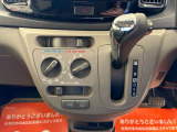 メンテナンスしてある記録簿付きの車両です。(取り扱い説明書&メンテナンスノート)新車購入時からの点検内容が記入してあります!おクルマに関してどんな細かい事でも気になる事があればお気軽にお電話ください!