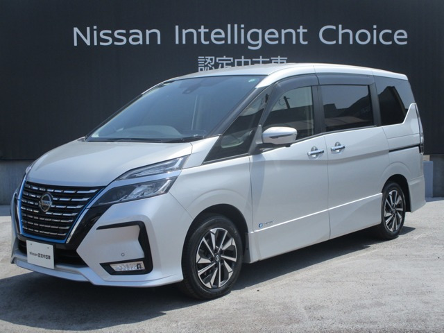 セレナ 1.2 e-POWER ハイウェイスター V 