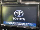 【純正9型ナビ】人気の純正ナビを装備しております。ナビの使いやすさはもちろん、オーディオ機能も充実!キャンプや旅行はもちろん、通勤や買い物など普段のドライブも楽しくなるはず♪