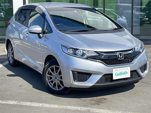 フィット 1.5 ハイブリッド Lパッケージ 4WD 修復歴無し