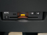 【ETC】高速道路の料金所をストレスなく通過!話題のスポットやサービスエリアに多い「スマートIC」利用時は必須のアイテムです。当店でセットアップを実施、ご納車当日からすぐにご利用いただけます!
