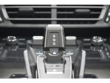 トランスミッションはPDKです。気持ちのいいシフトチェンジができます。
