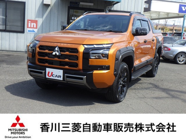 トライトン 2.4 GSR ディーゼル 4WD 