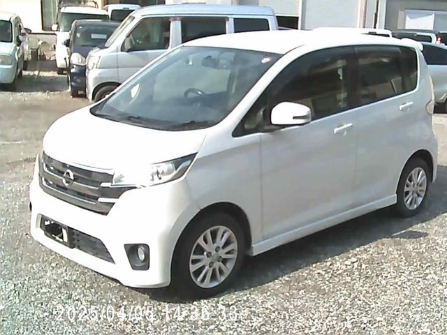 デイズ ハイウェイスターX 4WD バックカメラ