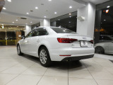 A4 2.0 TFSI ラグジュアリーライン 