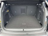プジョーの新車・中古車販売、整備のプジョーつくば店です。車のプロがお客様のカーライフのサポートを致します。