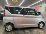 軽の看板が目印です!届出済 未使用車をお探しの方はこちらの看板を目印にお越しください。※似たような看板のお店がございますのでお間違えのないようご注意ください。