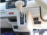 オートオークション会場より、ご希望のお車を一緒にお探し致します。