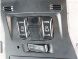 『1台』のお車に対して、こだわって仕入れを行っております。オプション装備装着車となります!