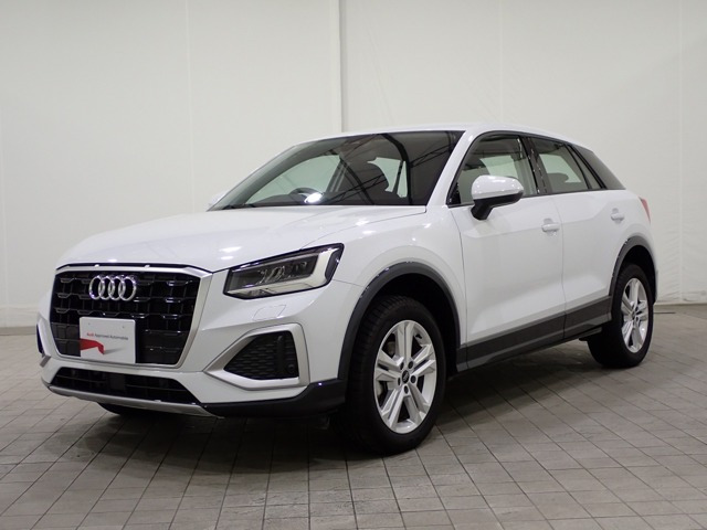 Q2 35 TFSI アドバンスド 